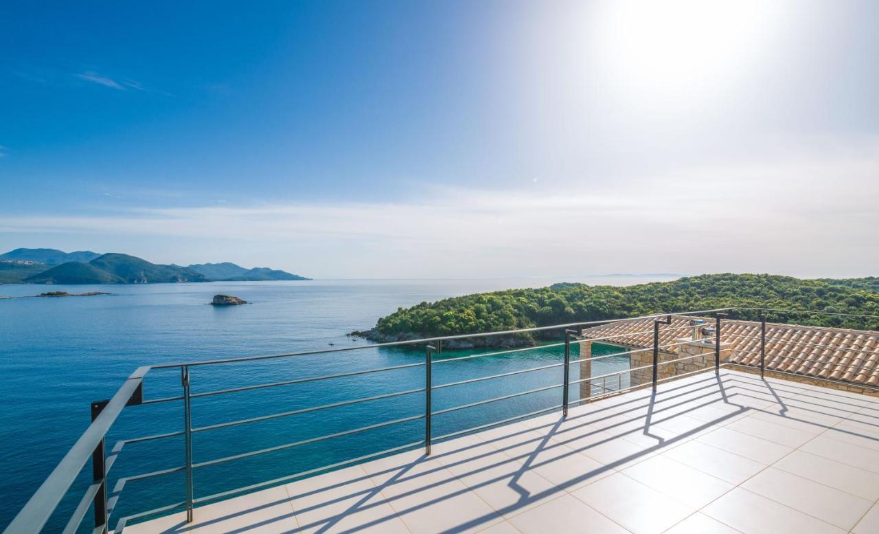 Myzen Villa Asana & Villa Kenshya Сівота Екстер'єр фото
